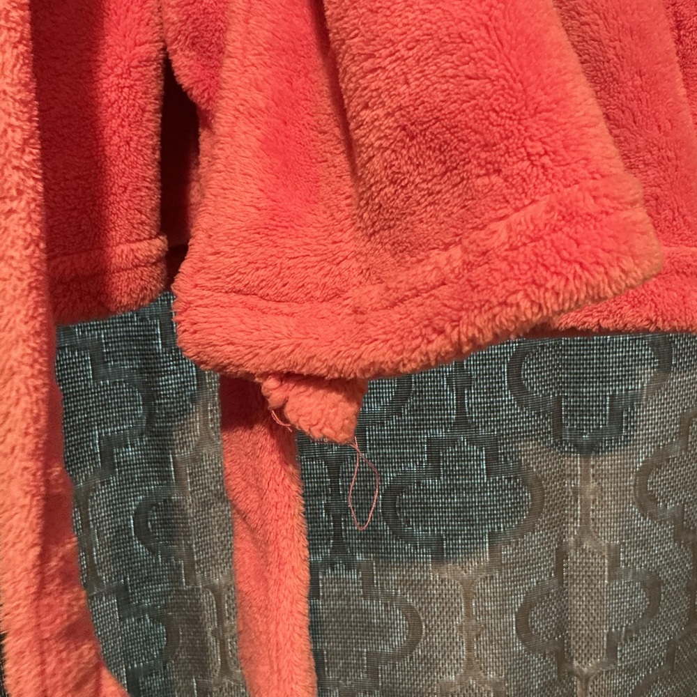 Pink Betty Boop Fleece Robe - Picture 7 of 9